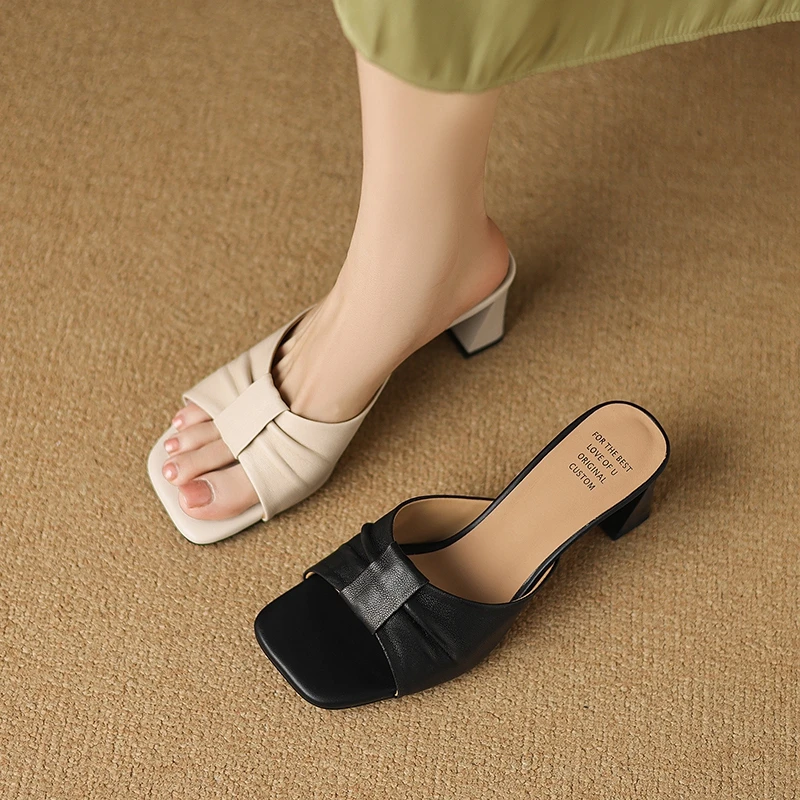 Women's new Xia Rou soft leather pleated sheepskin high heels retro open toed fish mouth shoes fashion slippers
Women's new Xia Rou soft leather pleated sheepskin high heels retro open toed fish mouth shoes fashion slippers