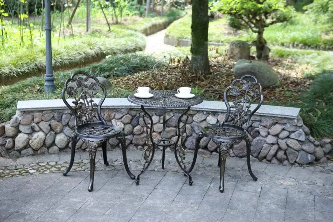 3 Piece Bistro Set,Anti-Rust Cast Aluminum Bistro Table Set for Park Yard Front Porch Furniture(Antique Copper)
3 Piece Bistro Set,Anti-Rust Cast Aluminum Bistro Table Set for Park Yard Front Porch Furniture(Antique Copper)