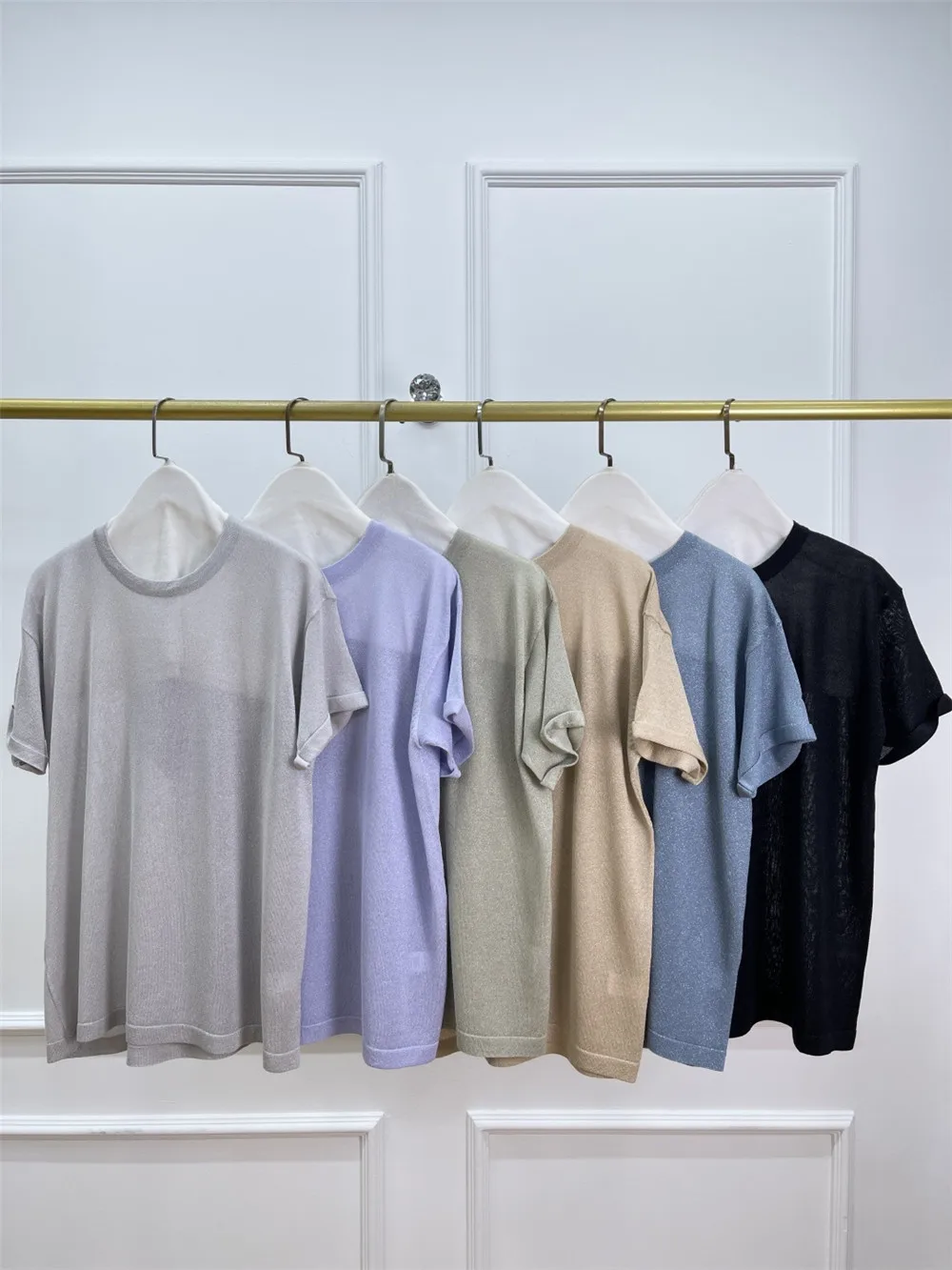 Women's Summer Thin Knit T-Shirt O-Neck Loose Short Sleeve Pullover Tops 6 Colour
Women's Summer Thin Knit T-Shirt O-Neck Loose Short Sleeve Pullover Tops 6 Colour