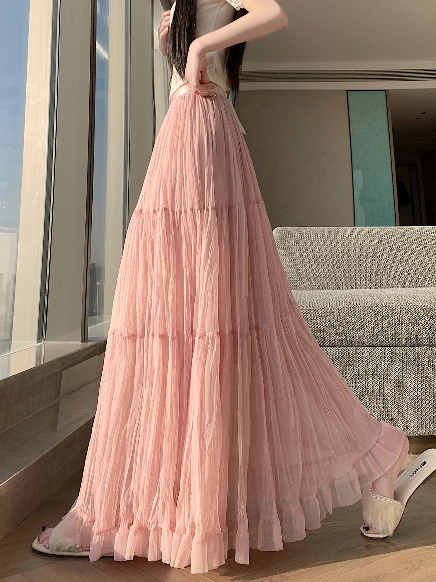 High Waist A-Line Midi Skirt Women's Spring Autumn 2026 New Style Pleated Netting Slimming Casual Long Skirt Korean Style
High Waist A-Line Midi Skirt Women's Spring Autumn 2026 New Style Pleated Netting Slimming Casual Long Skirt Korean Style