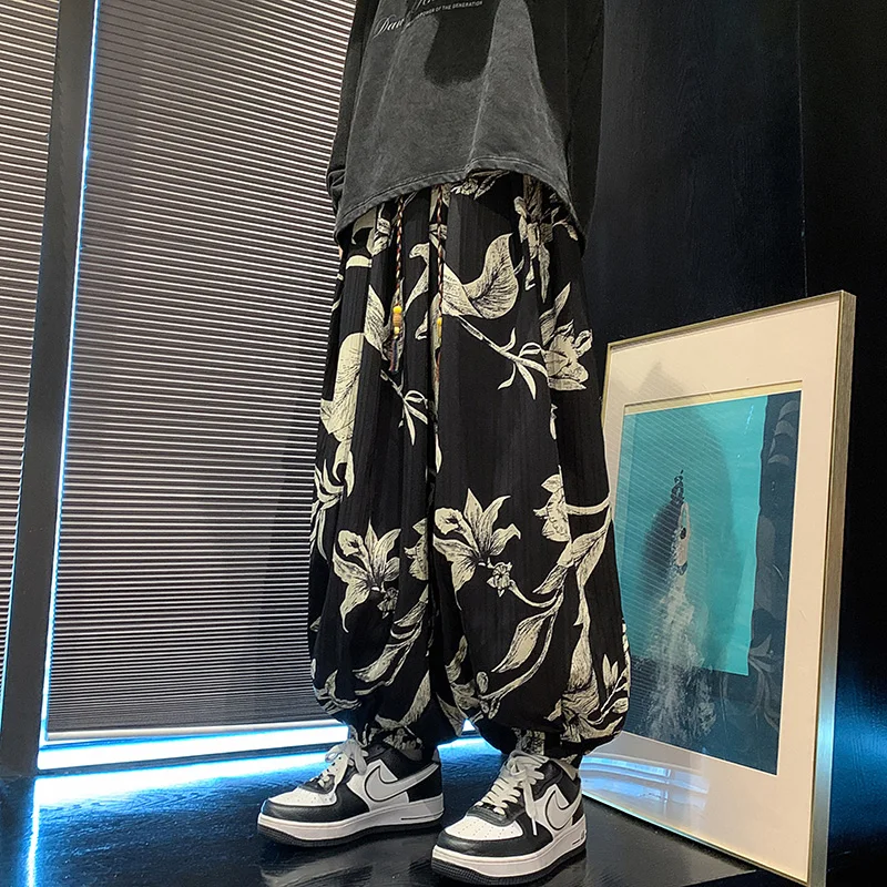 Chinese Sle Vintage Floral Men's Casual Pants Loose Harlan Trendy Spring Autumn Loose Leggings Lantern Pants for Men
Chinese Sle Vintage Floral Men's Casual Pants Loose Harlan Trendy Spring Autumn Loose Leggings Lantern Pants for Men