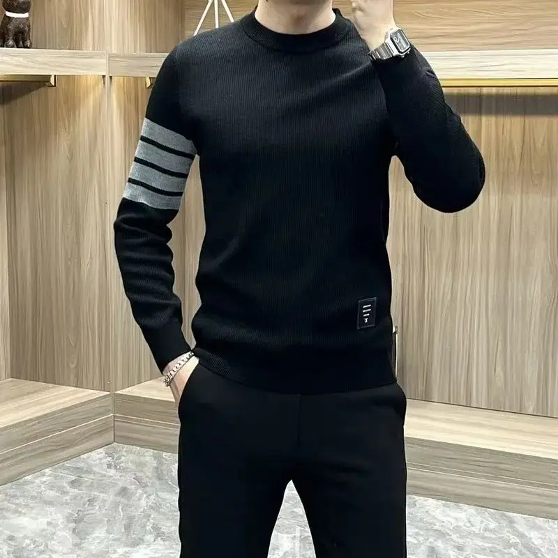 Men Long-sleeved Fashionable High-end Light Luxury Trendy Slim Comfortable and Versatile Slim-fitting Bottoming Shirt
Men Long-sleeved Fashionable High-end Light Luxury Trendy Slim Comfortable and Versatile Slim-fitting Bottoming Shirt