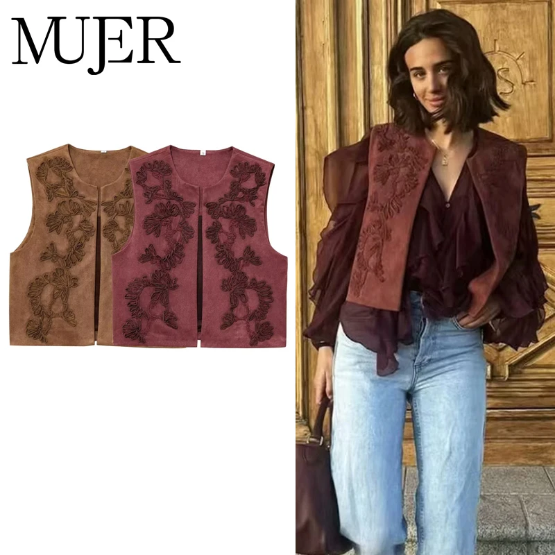 MUJER Embroidered Vest Top Women Faux Suede Sleeveless Vests for Women Summer Waistcoat Women's Tailored Vest Holiday Outerwears
MUJER Embroidered Vest Top Women Faux Suede Sleeveless Vests for Women Summer Waistcoat Women's Tailored Vest Holiday Outerwears