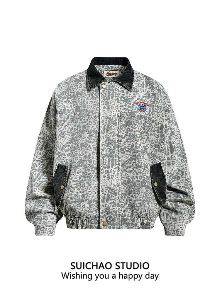 Американская ретро-куртка с леопардовым принтом и воротником в стиле пэчворк, свободная бейсбольная куртка, новинка весенней коллекции, повседневное хлопковое пальто для мужчин
Американская ретро-куртка с леопардовым принтом и воротником в стиле пэчворк, свободная бейсбольная куртка, новинка весенней коллекции, повседневное хлопковое пальто для мужчин