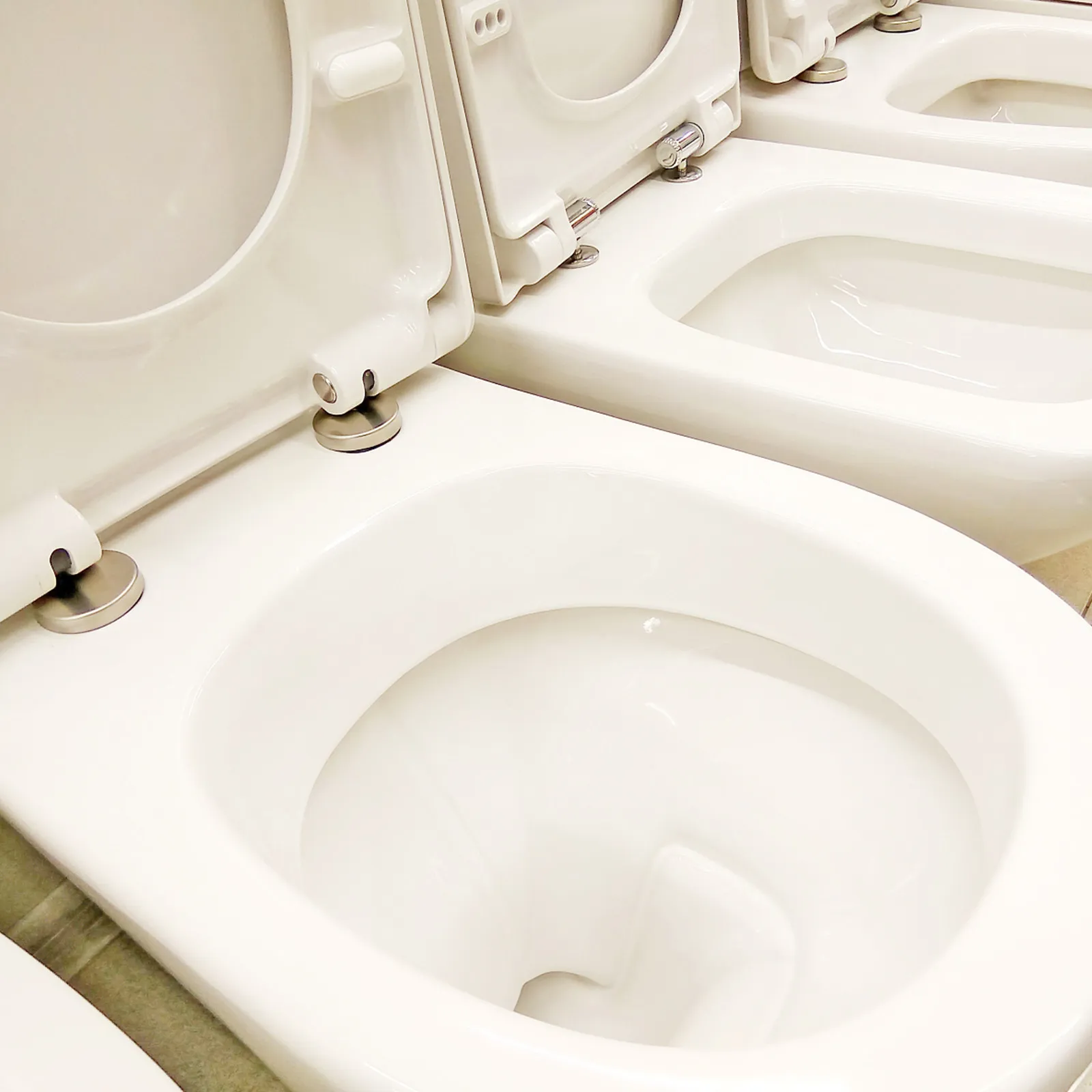 Комплект из 2 универсальных болтов-винтов для унитаза с петлями и прокладками, сменные аксессуары для ремонта сидений унитаза
Комплект из 2 универсальных болтов-винтов для унитаза с петлями и прокладками, сменные аксессуары для ремонта сидений унитаза