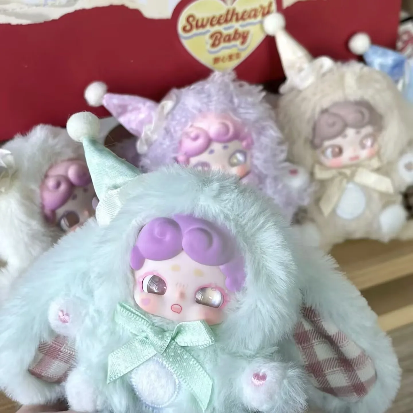 Lucky DeerNai Sweetheart Baby Series Goodnight Rabbit Plush Blind Box Kawaii Key Chain Pendant Ornament Birthday Gift For Girls
Lucky DeerNai Sweetheart Baby Series Goodnight Rabbit Plush Blind Box Kawaii Key Chain Pendant Ornament Birthday Gift For Girls