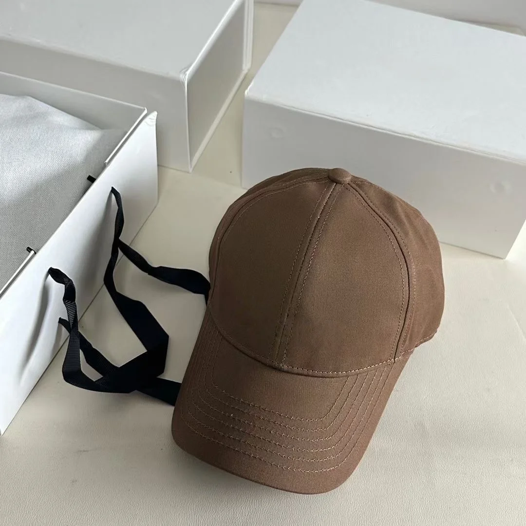 New Summer Style Solid Color Baseball Cap Outdoor Sports Sun Hat Tennis Cap Adjustable Versatile for Everyday Wear Perfect Gift
New Summer Style Solid Color Baseball Cap Outdoor Sports Sun Hat Tennis Cap Adjustable Versatile for Everyday Wear Perfect Gift