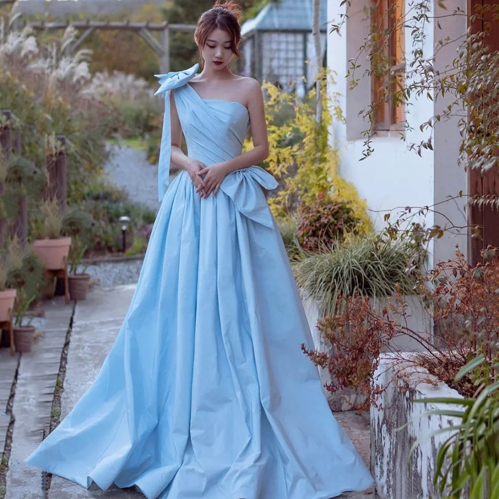 Elegant Customized Prom Dresses One Shoulder Bow Party Gowns A Line Strapless Evening Dress Blue New Vestido De Novia
Elegant Customized Prom Dresses One Shoulder Bow Party Gowns A Line Strapless Evening Dress Blue New Vestido De Novia