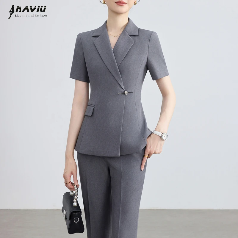 NAVIU Fashion Summer Pant Suit Women New Office Business Formal Short Sleeve Blazer And Trousers Set 2 Piece Work Wear
NAVIU Fashion Summer Pant Suit Women New Office Business Formal Short Sleeve Blazer And Trousers Set 2 Piece Work Wear