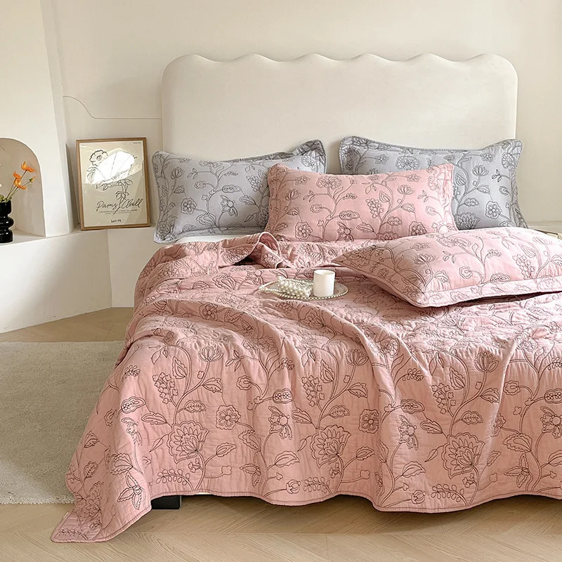 Floral Printed Cotton Quilt Set, Quilted Bedspread on the Bed, Anti-slip Sheet, Blanket, Padding Bed Cover, Summer Quilt, 3Pcs
Floral Printed Cotton Quilt Set, Quilted Bedspread on the Bed, Anti-slip Sheet, Blanket, Padding Bed Cover, Summer Quilt, 3Pcs