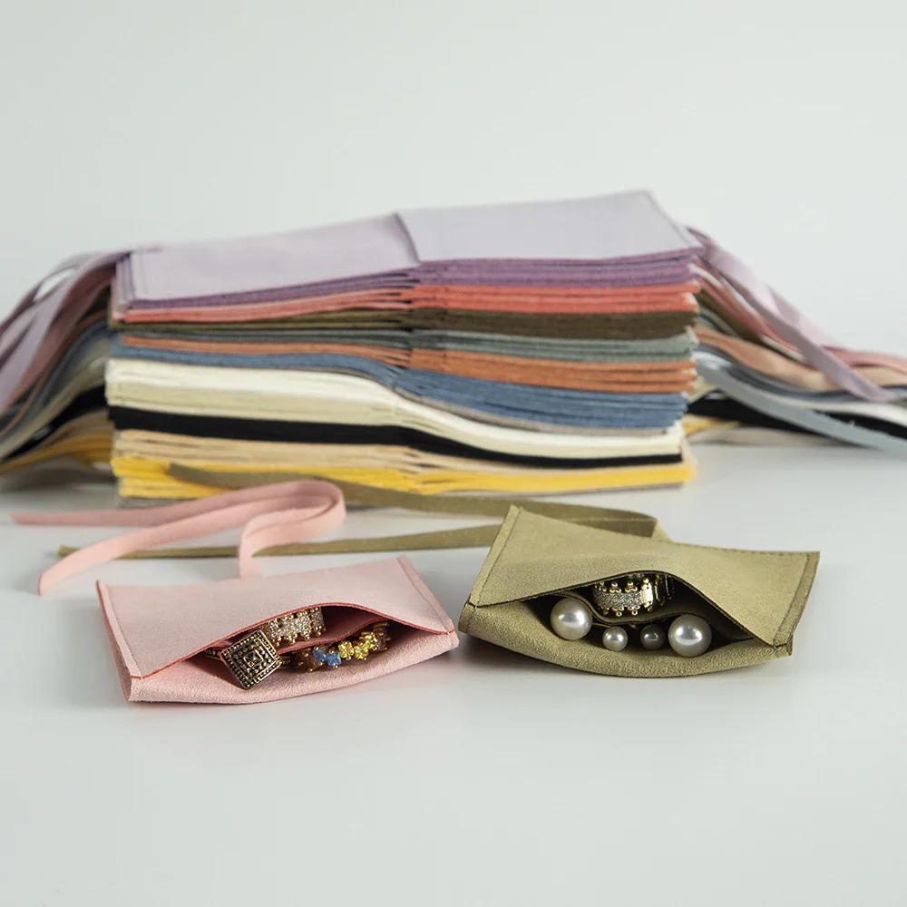 100pcs Customized Logo Jewelry Earrings Packaging Storage Bag with compartment Microfiber Suede Velvet Small Envelope Pouches
100pcs Customized Logo Jewelry Earrings Packaging Storage Bag with compartment Microfiber Suede Velvet Small Envelope Pouches