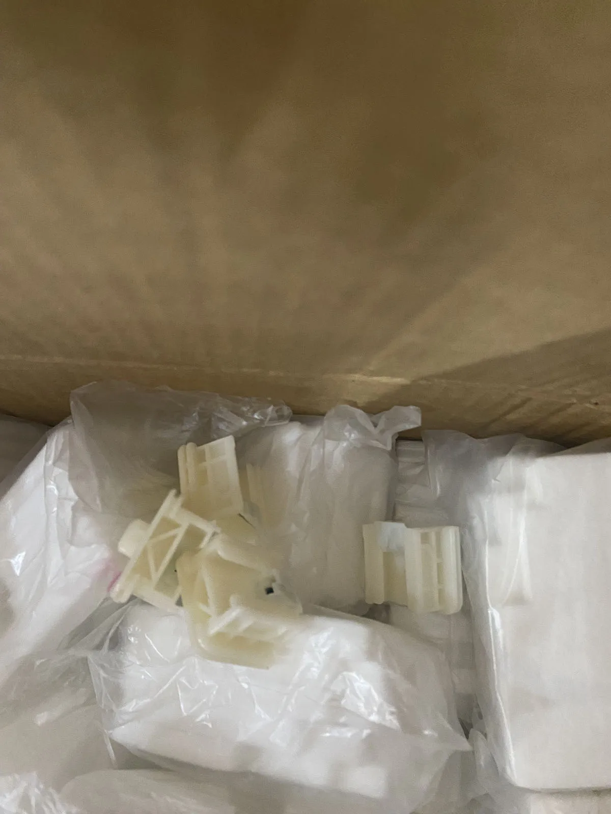 4PC T7411 T741X Cartridge Chip with holder For Epson SureColor F6000 F6070 F6200 F6270 F7000 F7070 F7100 F7170 F7200 F7270 F9300
4PC T7411 T741X Cartridge Chip with holder For Epson SureColor F6000 F6070 F6200 F6270 F7000 F7070 F7100 F7170 F7200 F7270 F9300