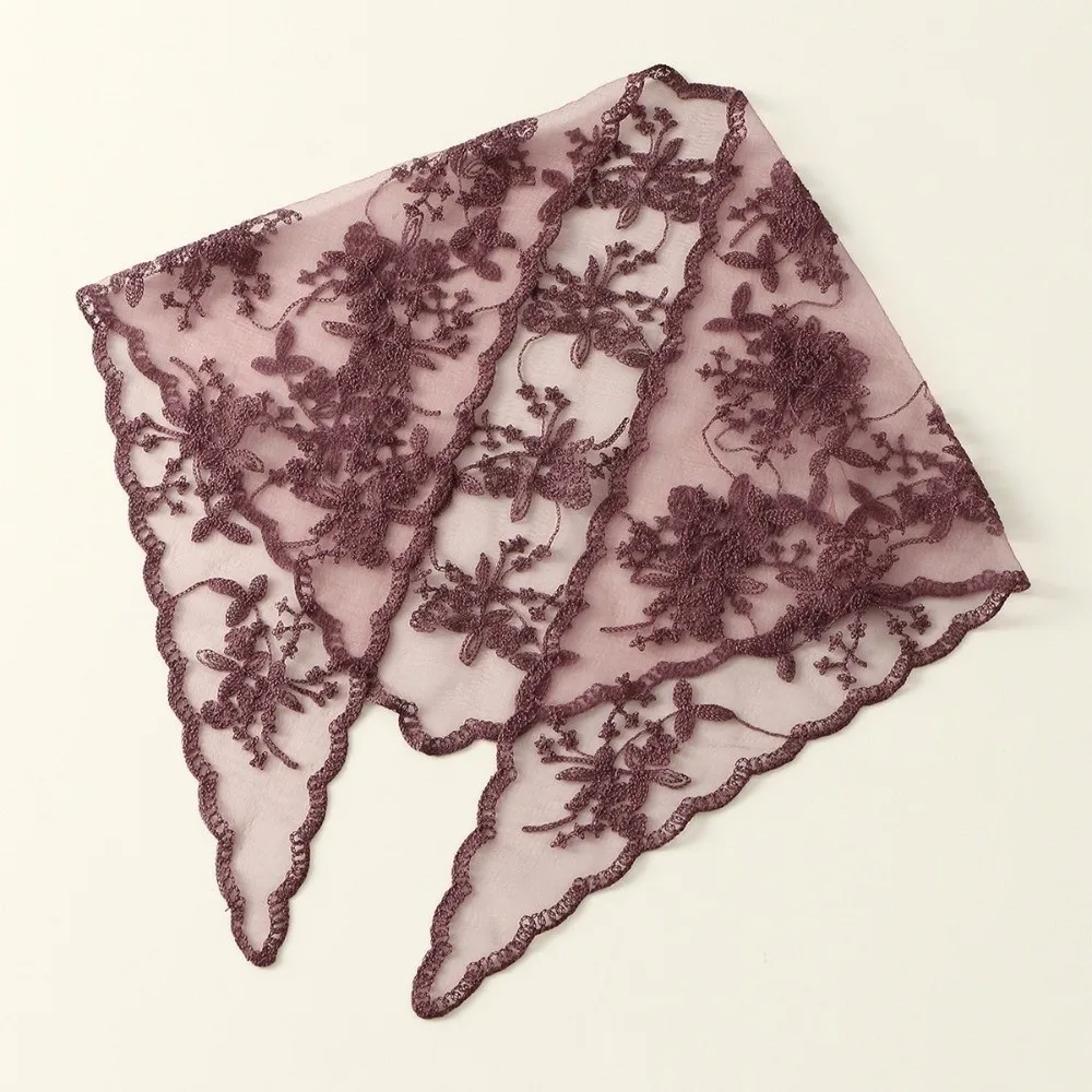 Lightweight Elegant Embroidered Flower Scarf Sheer Vintage Crochet Head Scarf French Style Small Size Lace Triangle Scarf Summer
Lightweight Elegant Embroidered Flower Scarf Sheer Vintage Crochet Head Scarf French Style Small Size Lace Triangle Scarf Summer