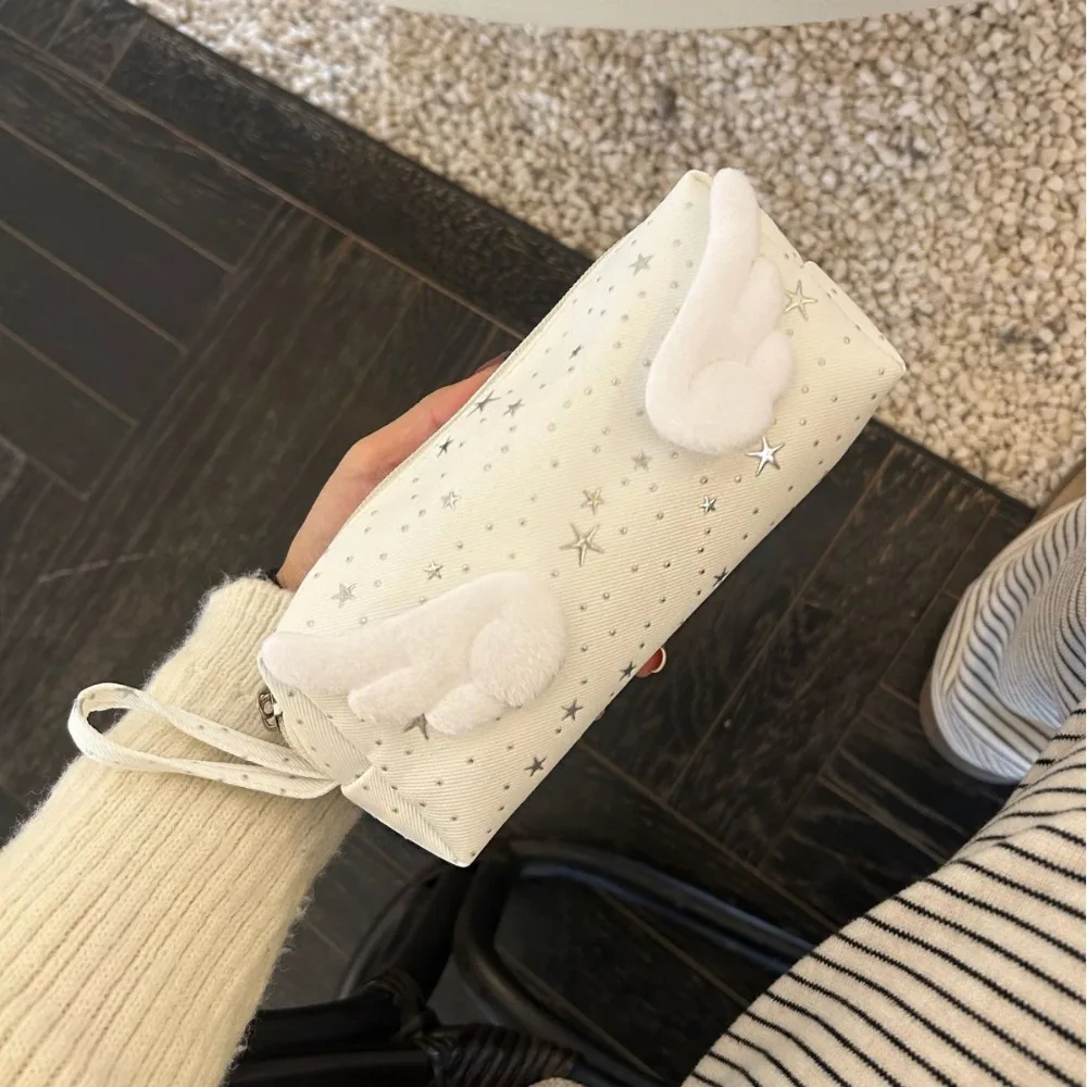 Print Wings Star Dots Pencil Case Desktop Storage Y2k Pencil Pouch Large Capacity Stationery Storage Korean Style Pen Bag Office
Print Wings Star Dots Pencil Case Desktop Storage Y2k Pencil Pouch Large Capacity Stationery Storage Korean Style Pen Bag Office