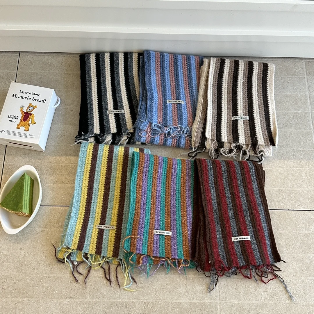 2025 новый шарф в вертикальную полоску в студенческом стиле для женщин, осенне-зимний теплый и модный вязаный шарф
2025 новый шарф в вертикальную полоску в студенческом стиле для женщин, осенне-зимний теплый и модный вязаный шарф