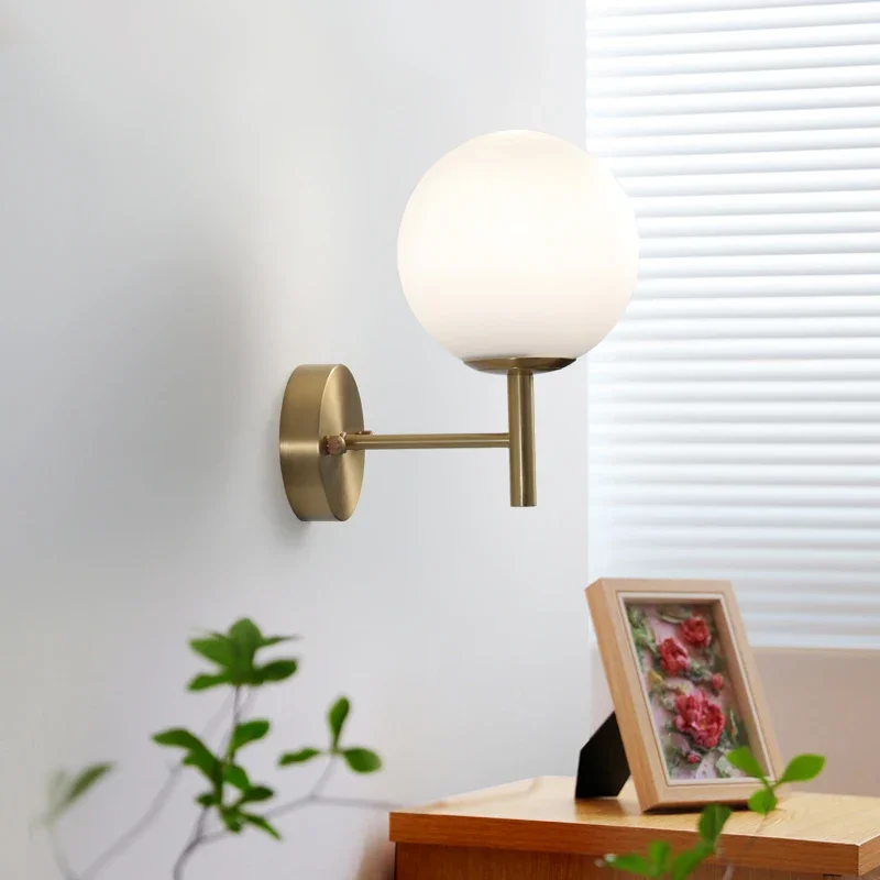 Modern Glass Wall Lamp Living Room Backdrop Light Bedroom Bedside Wall Decor Minimalist Restaurant Corridor Aisle Wall Lamp
Modern Glass Wall Lamp Living Room Backdrop Light Bedroom Bedside Wall Decor Minimalist Restaurant Corridor Aisle Wall Lamp