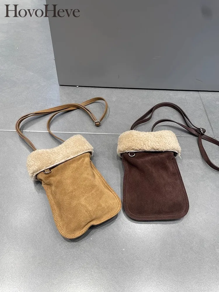 Women Autumn Winter Casual Phone Bag Fashion Sweet Lambwool Lining Small Suede Genuine Leather Single Shoulder Crossbody Bags
Women Autumn Winter Casual Phone Bag Fashion Sweet Lambwool Lining Small Suede Genuine Leather Single Shoulder Crossbody Bags