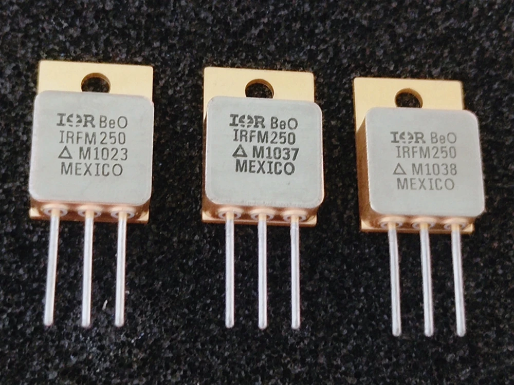 IRFM250 IRFM450 JANTX2N7228 JANTX2N7225 1pcs/lot New&Original In Stock
IRFM250 IRFM450 JANTX2N7228 JANTX2N7225 1pcs/lot New&Original In Stock