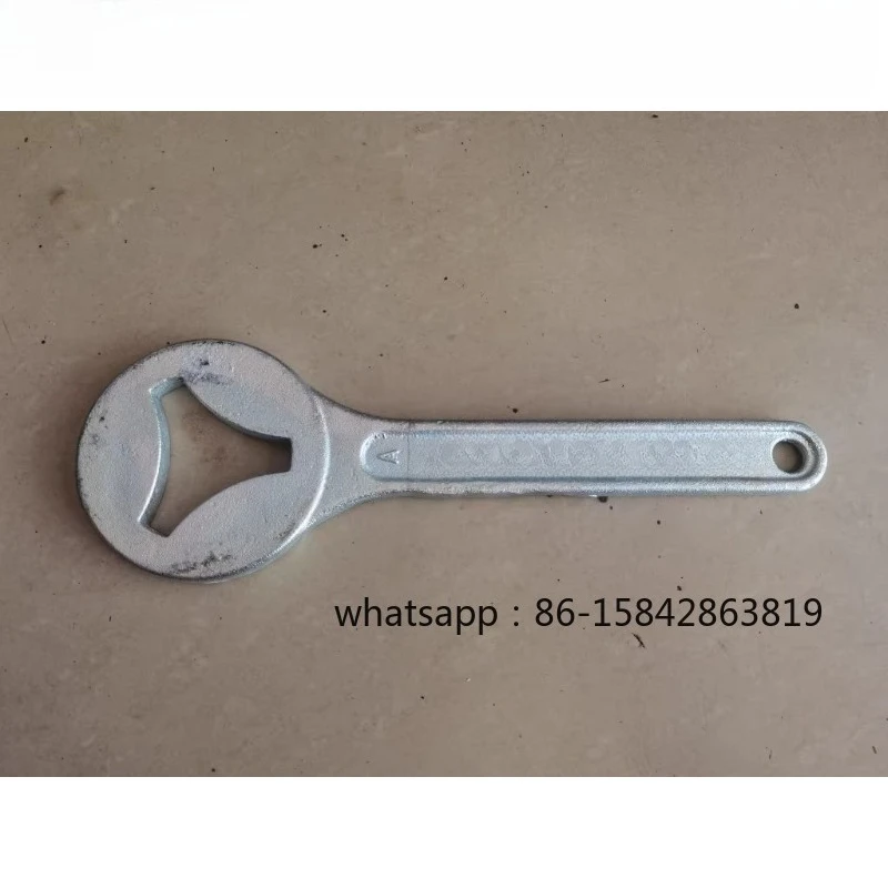 Special wrench for screw head of Haitian injection molding machine 3 forks 4 forks 6 forks 36 40 45 50 55 60 70
Special wrench for screw head of Haitian injection molding machine 3 forks 4 forks 6 forks 36 40 45 50 55 60 70