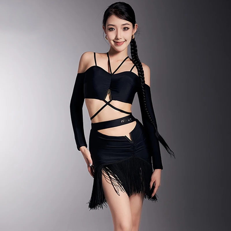 Latin Dance Suit For Women's Training Clothes Adult Tango Dance Wear Black Sling Tops Tassel skirt Set Line Dance Costume VBH969
Latin Dance Suit For Women's Training Clothes Adult Tango Dance Wear Black Sling Tops Tassel skirt Set Line Dance Costume VBH969