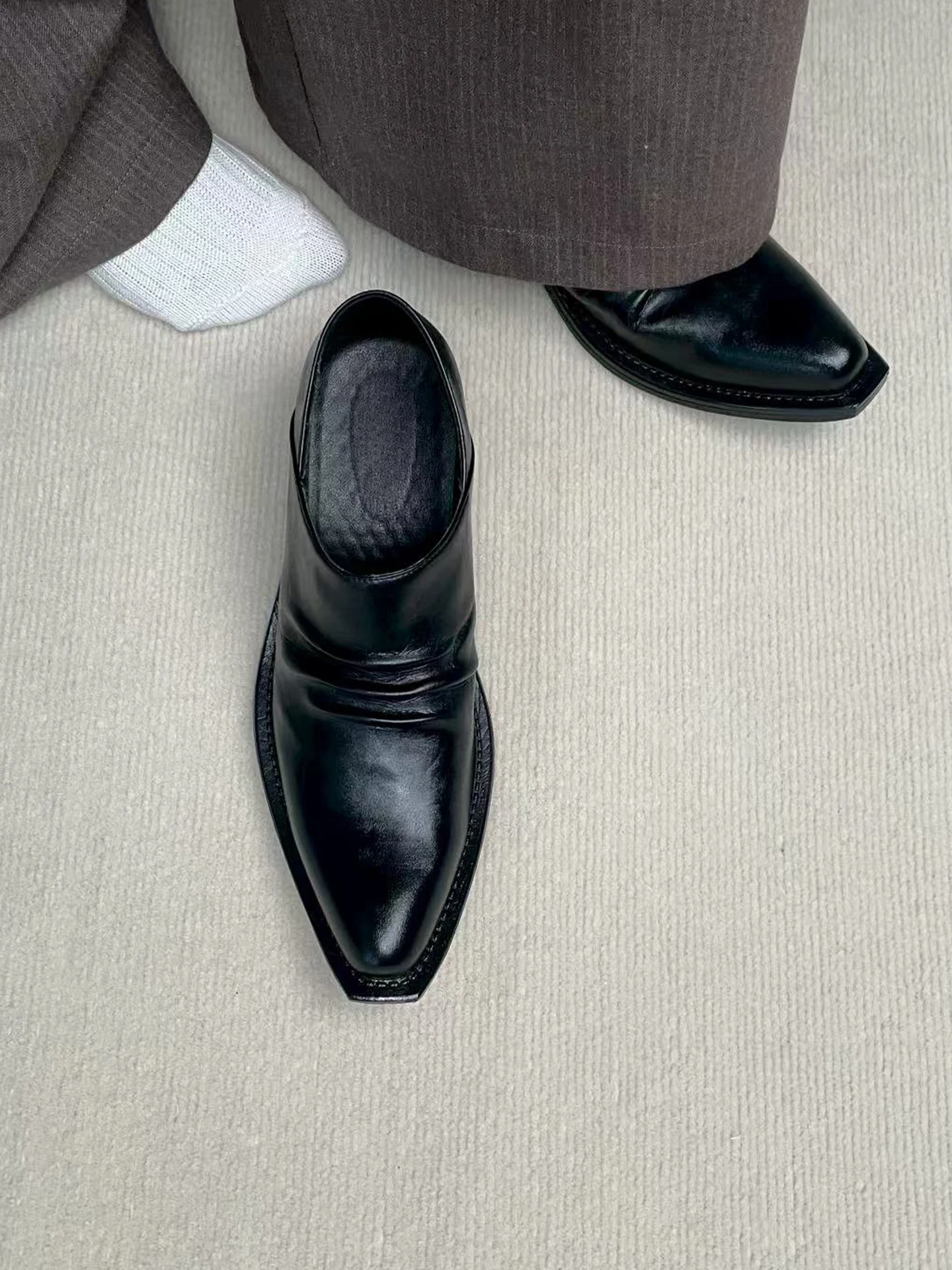 Ретро Thi Bot с острым носком Wizard oes Мужская повседневная кожаная oes Увеличенная посадка для поездок на работу Bla Briti Sle Leisure Small...
Ретро Thi Bot с острым носком Wizard oes Мужская повседневная кожаная oes Увеличенная посадка для поездок на работу Bla Briti Sle Leisure Small...