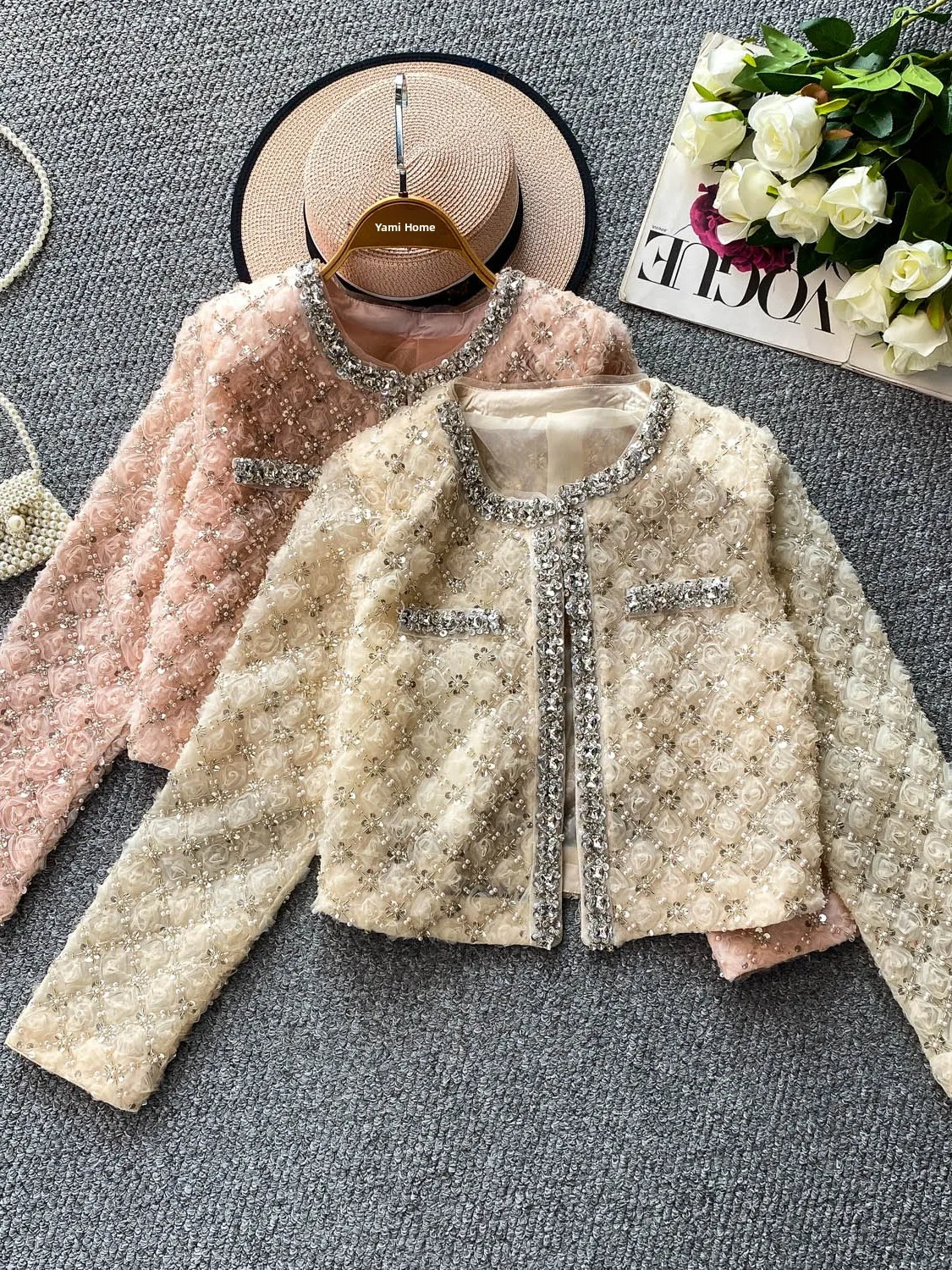 round Neck Diamond Embellished Net Shirt Women's Anti-Aging Gentle Sparkling Short Outerwear Commute Style Loose Fit
round Neck Diamond Embellished Net Shirt Women's Anti-Aging Gentle Sparkling Short Outerwear Commute Style Loose Fit