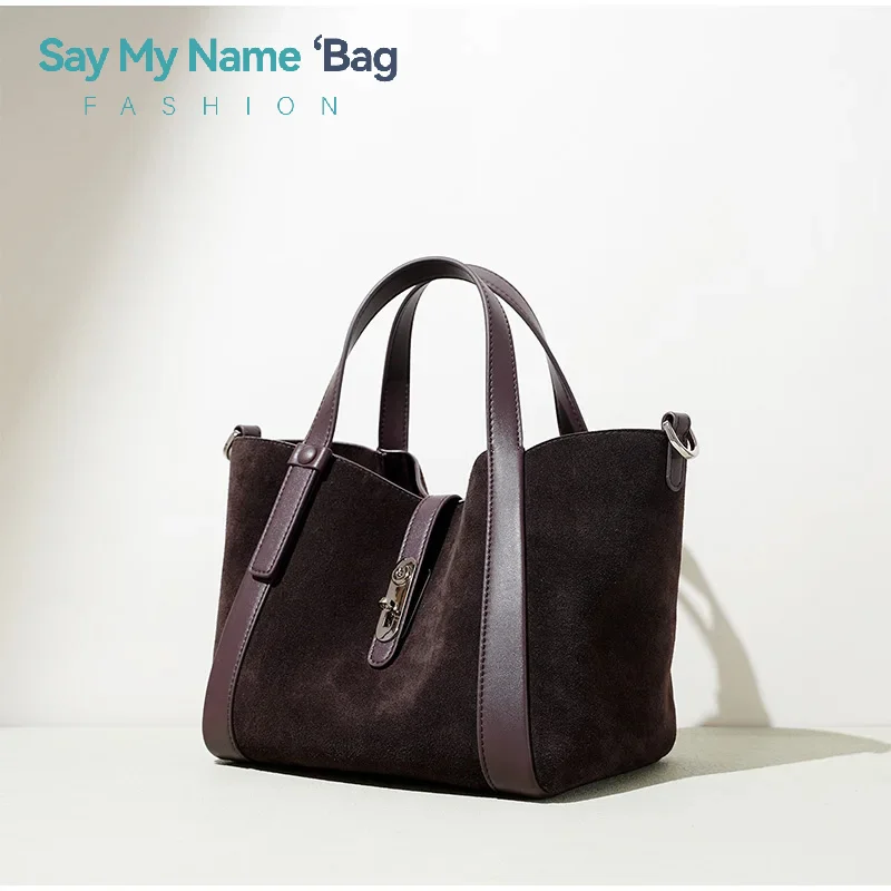 Autumn And Winter Retro High-end Texture Frosted Suede Handbag Simple Fashion Trend Solid Color Classic Elegant Handbag
Autumn And Winter Retro High-end Texture Frosted Suede Handbag Simple Fashion Trend Solid Color Classic Elegant Handbag