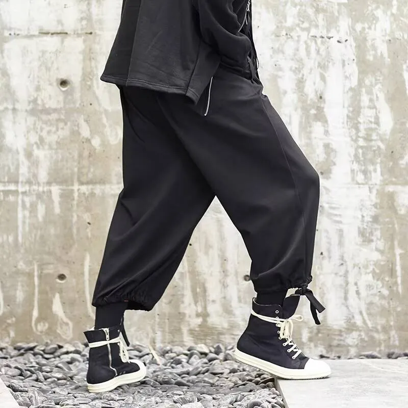 Низ на мужских парикмахерских кружевных дизайнах, новые классические темные японские повседневные свободные брюки-хайлем
Низ на мужских парикмахерских кружевных дизайнах, новые классические темные японские повседневные свободные брюки-хайлем