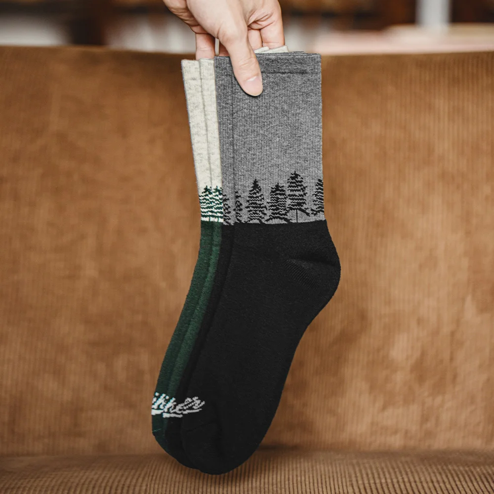 Maden Retro Knitted Pair of Mid-length Men's Socks Contrasting Color Printing Design Breathable Versatile Autumn and Winter Sock
Maden Retro Knitted Pair of Mid-length Men's Socks Contrasting Color Printing Design Breathable Versatile Autumn and Winter Sock