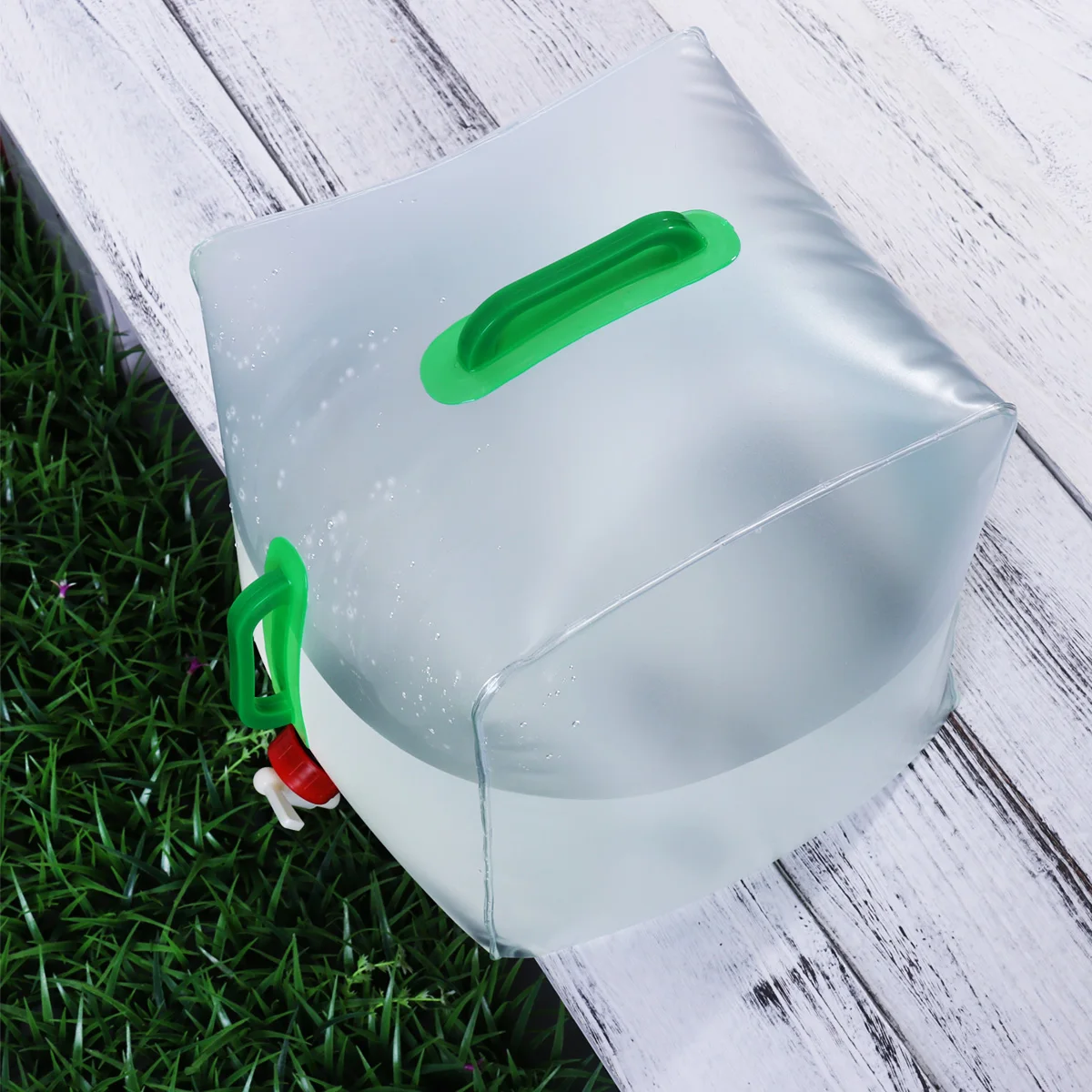 Portable 20L Water Container Durable PVC On Off Tap Built Handles Garden Travel Camping Collapsible Bucket Outdoor Storage
Portable 20L Water Container Durable PVC On Off Tap Built Handles Garden Travel Camping Collapsible Bucket Outdoor Storage