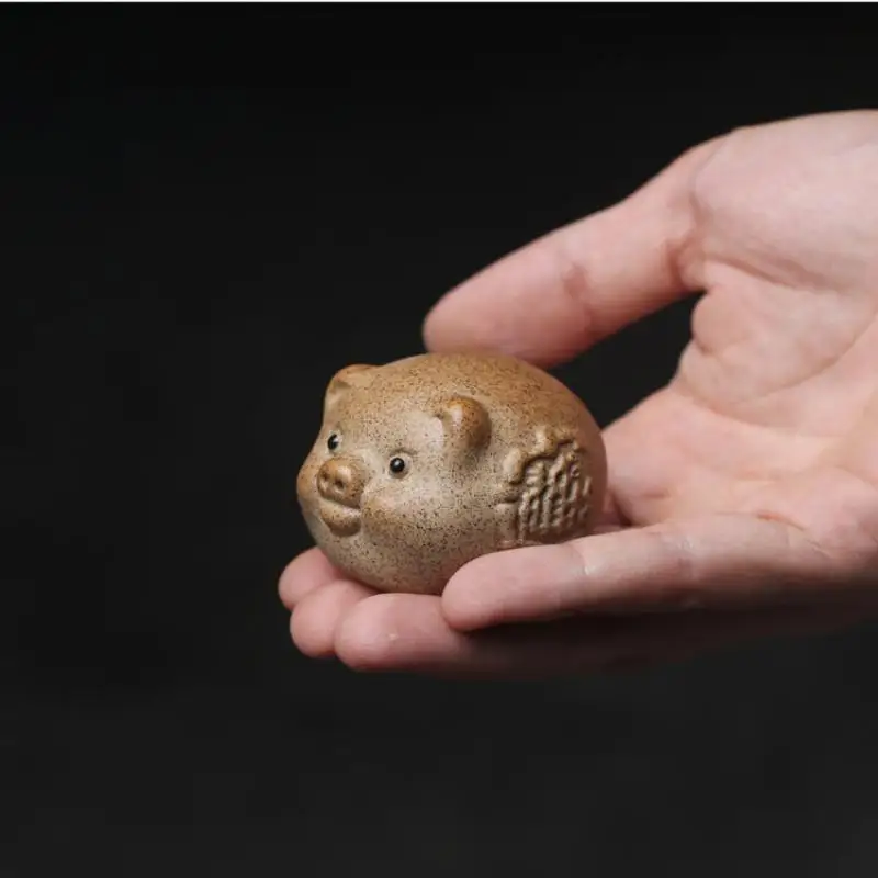 Lovely Pig Statue Ceramic Tea Pet Crude Pottery Handmade Artware Desk Decoration
Lovely Pig Statue Ceramic Tea Pet Crude Pottery Handmade Artware Desk Decoration