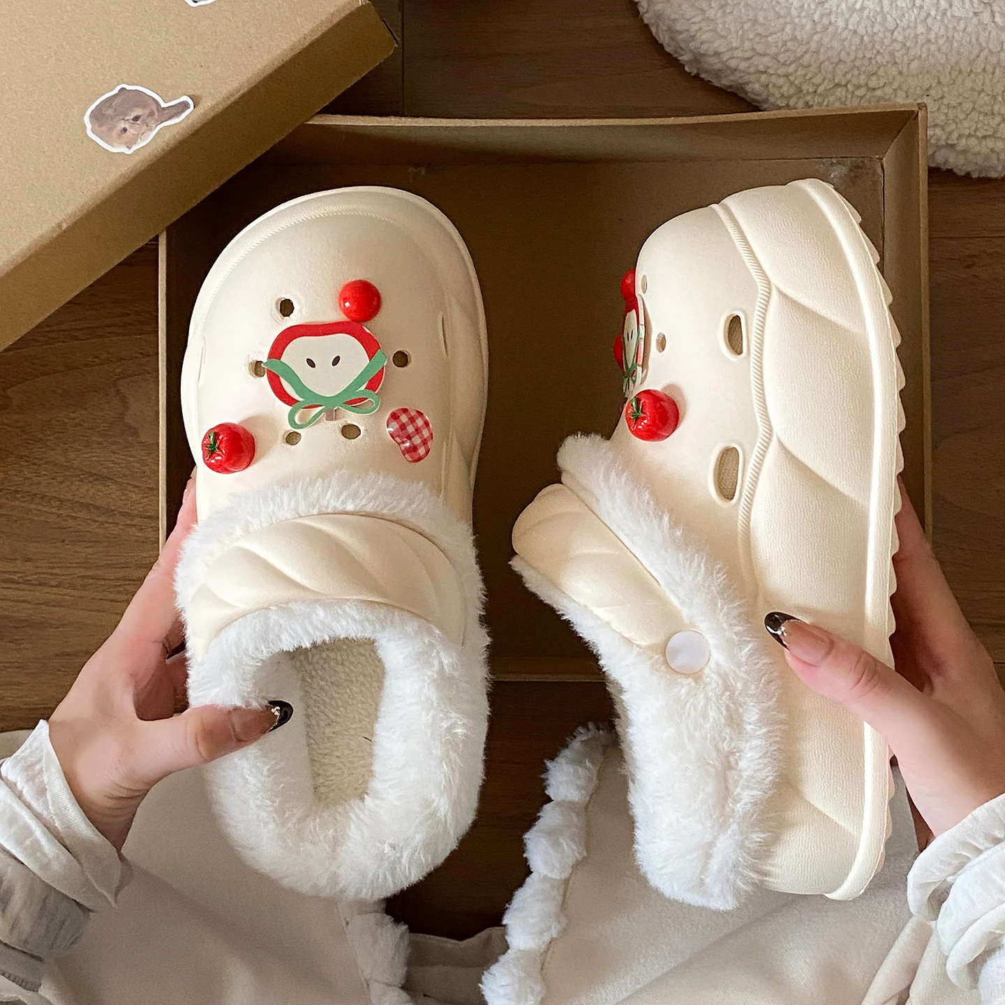Winter Cotton Slippers Tomato High Appearance Level Fleece Comfort EVA Fashionable Comfortable and Warm Home Slippers
Winter Cotton Slippers Tomato High Appearance Level Fleece Comfort EVA Fashionable Comfortable and Warm Home Slippers