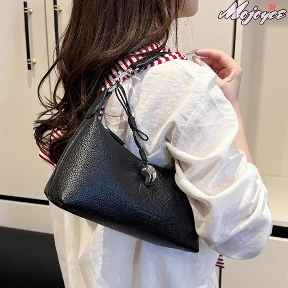 Women Shoulder Bag with Adjustable Strap PU Leather Hobo Handbag Retro Solid Color Crossbody Bags Casual Simple Underarm Pouch
Women Shoulder Bag with Adjustable Strap PU Leather Hobo Handbag Retro Solid Color Crossbody Bags Casual Simple Underarm Pouch