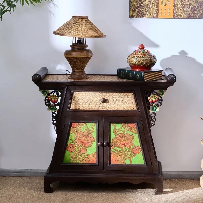 Solid wood cabinets South East Asia style decorative cabinets carved hotel bedroom entrance cabinet living room sofa TV cabinet
Solid wood cabinets South East Asia style decorative cabinets carved hotel bedroom entrance cabinet living room sofa TV cabinet