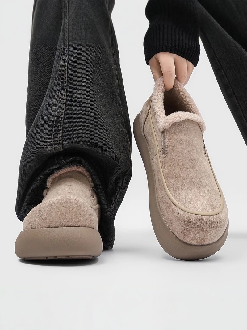 Men's Winter Warm Fleece Lined Snow Boots Casual Slip on Bean Bean Shoes Fur Leather Integrated Cold Resistant Co...
Men's Winter Warm Fleece Lined Snow Boots Casual Slip on Bean Bean Shoes Fur Leather Integrated Cold Resistant Co...