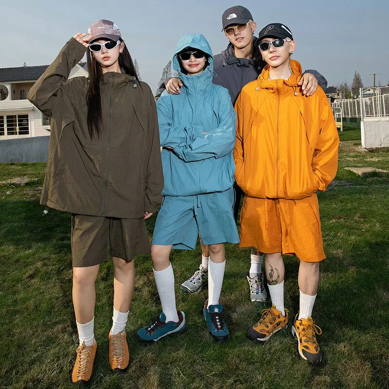 Unisex Hoodie & Shorts Set - Elastic Waist Casual Outfit Breathable Loose-Fit Loungewear Hiking/Picnics Matching Comfort Set
Unisex Hoodie & Shorts Set - Elastic Waist Casual Outfit Breathable Loose-Fit Loungewear Hiking/Picnics Matching Comfort Set