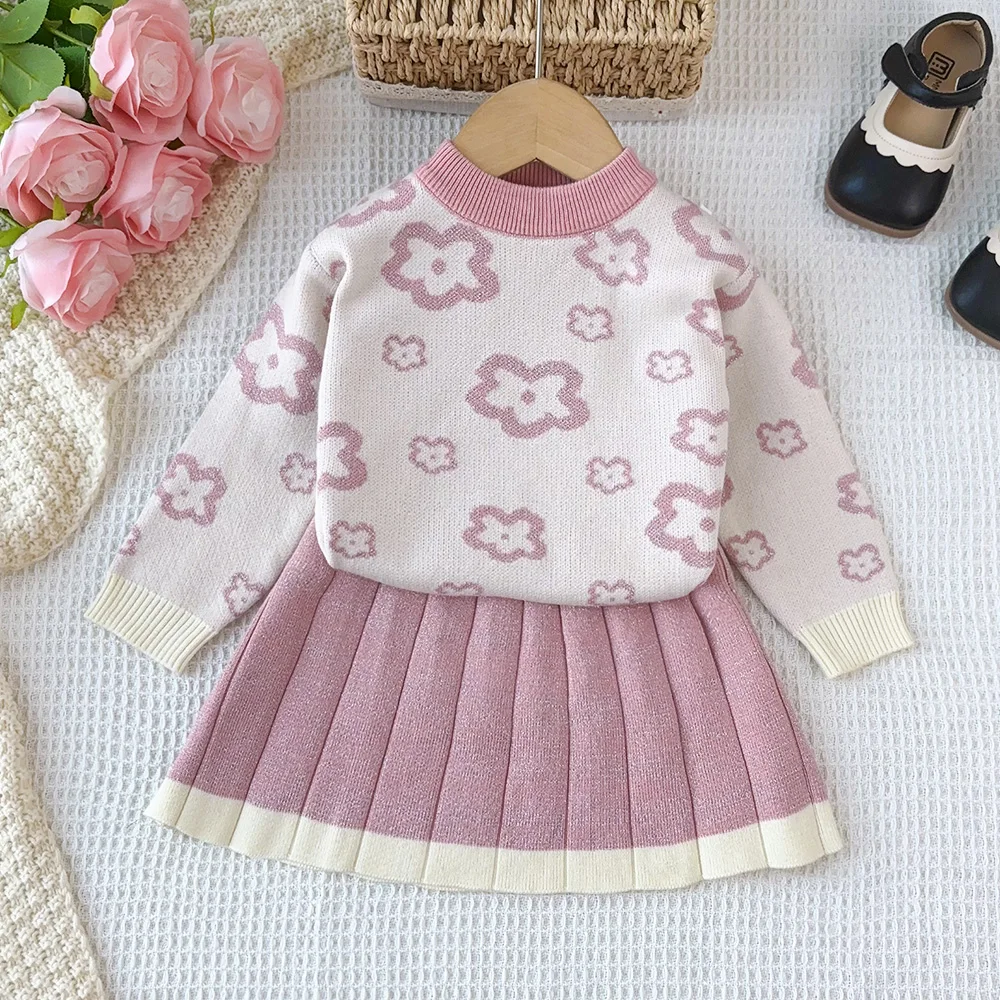 Children's Sets Round Neck Floral Print Pullover Top+Pleated Color Blocked Skirt Two-piece Set Winter Sweater Girls' Clothing
Children's Sets Round Neck Floral Print Pullover Top+Pleated Color Blocked Skirt Two-piece Set Winter Sweater Girls' Clothing