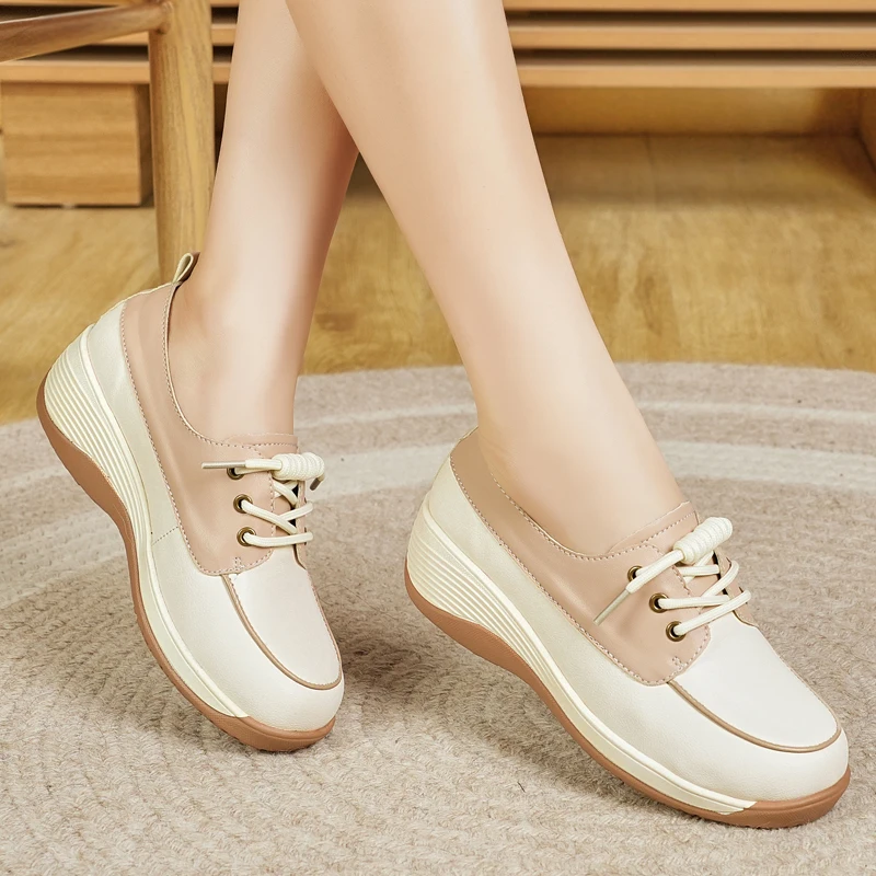 Новые женские кожаные туфли в британском ретро-стиле на шнуровке, с танкеткой и толстой подошвой, каблук 4 см, текстурированные повседневные женские туфли
Новые женские кожаные туфли в британском ретро-стиле на шнуровке, с танкеткой и толстой подошвой, каблук 4 см, текстурированные повседневные женские туфли