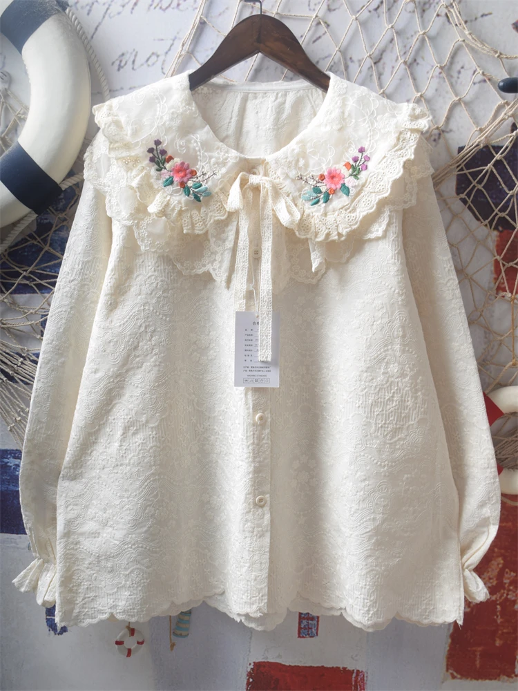 Sweet Hot Girl Embroidered Floral Shirt Women's Autumn/Winter Lace-up Bow Double-layer Collar Loose Long-sleeved Shirt Top
Sweet Hot Girl Embroidered Floral Shirt Women's Autumn/Winter Lace-up Bow Double-layer Collar Loose Long-sleeved Shirt Top