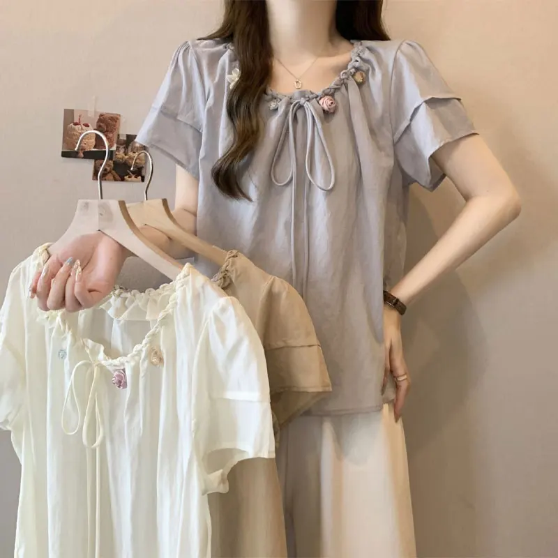 Shirts Female Clothing Solid Color Basic Summer New French Style O-neck Casual Short Sleeve Blouse
Shirts Female Clothing Solid Color Basic Summer New French Style O-neck Casual Short Sleeve Blouse