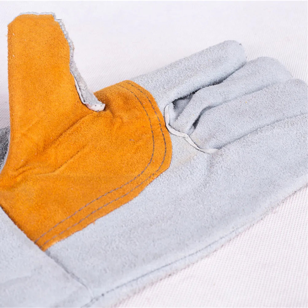 1Pair Premium Welding Gloves Heavy Duty Wear Resistant Safety Gloves for Construction Carpentry DIY Auto Repair Gardening Home
1Pair Premium Welding Gloves Heavy Duty Wear Resistant Safety Gloves for Construction Carpentry DIY Auto Repair Gardening Home