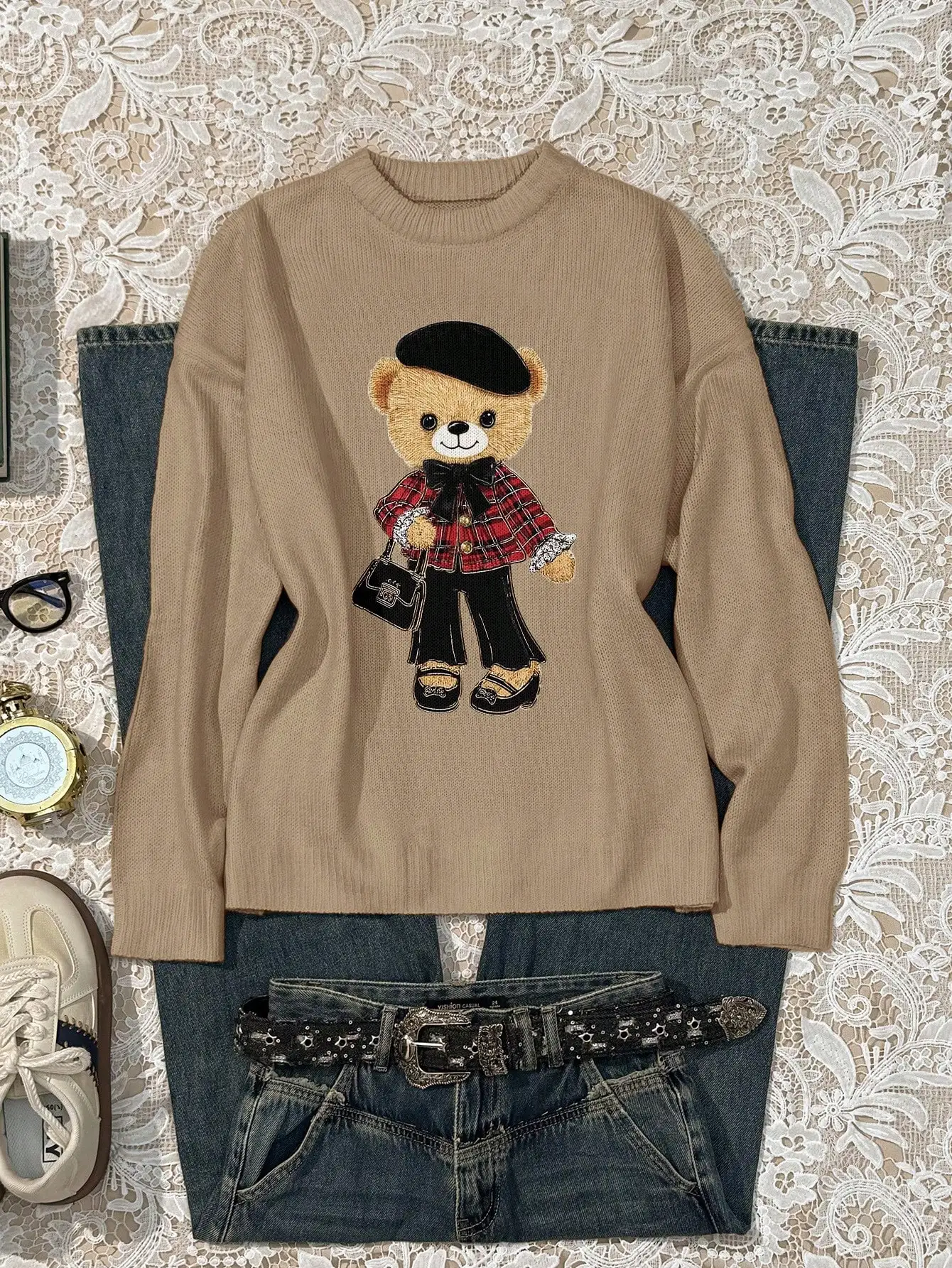 Вязаный свитер с милым медвежонком для женщин, повседневный ретро-стиль, осенне-зимняя одежда
Вязаный свитер с милым медвежонком для женщин, повседневный ретро-стиль, осенне-зимняя одежда