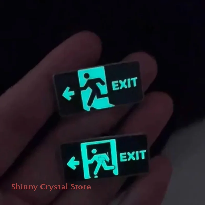 Creative Luminous Exit Sign Pins Brooch Metal Badge Brooch For Women Men Couples Jewelry Gifts
Creative Luminous Exit Sign Pins Brooch Metal Badge Brooch For Women Men Couples Jewelry Gifts