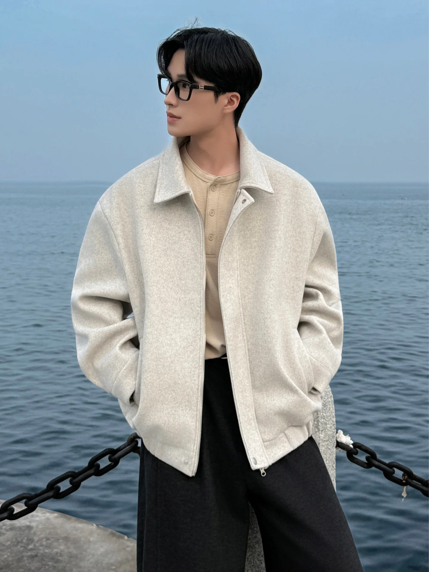 Мужская шерстяная куртка с отложным воротником, утепленная, осенняя, износостойкая, молодежная, модная, повседневная, для поездок на работу, однотонная, на молнии
Мужская шерстяная куртка с отложным воротником, утепленная, осенняя, износостойкая, молодежная, модная, повседневная, для поездок на работу, однотонная, на молнии