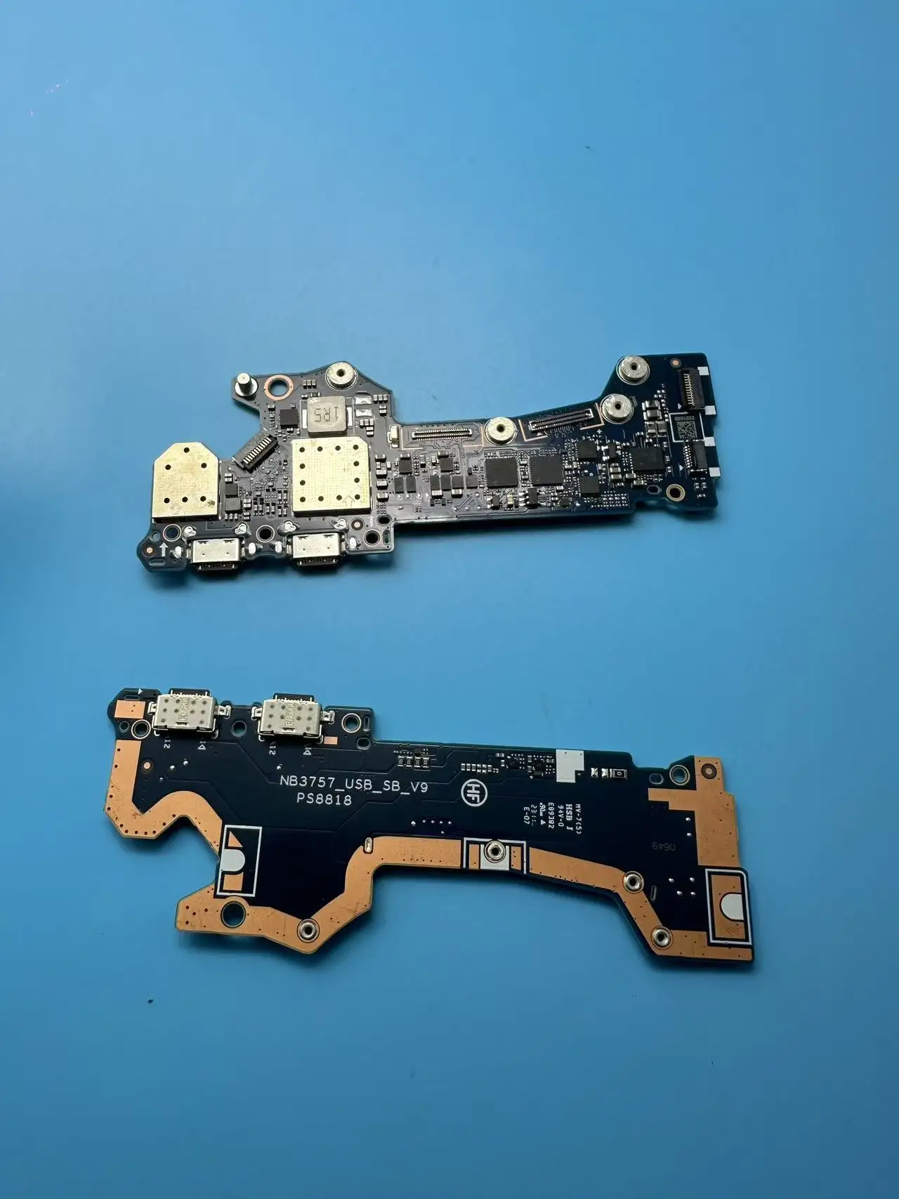 STOCK ORIGINAL FINGERPRINT TYPE-C BOARD FOR HUAEI MATEBOOK X PRO 2022-2303 MRG-W56 MRGFG-16 MRGFG-32 NB3757 SP1MORGANF
STOCK ORIGINAL FINGERPRINT TYPE-C BOARD FOR HUAEI MATEBOOK X PRO 2022-2303 MRG-W56 MRGFG-16 MRGFG-32 NB3757 SP1MORGANF