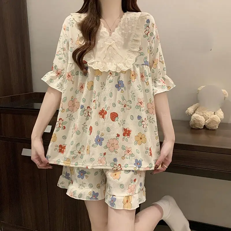 Korean Sweet Girl Short Sleeve Shorts Pajamas Summer Youth Cute Doll Collar Home Clothes Fashion Student Set New Comfortable
Korean Sweet Girl Short Sleeve Shorts Pajamas Summer Youth Cute Doll Collar Home Clothes Fashion Student Set New Comfortable