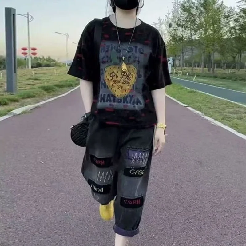 Two-Piece Set Summer Letter Print Short-Sleeve T-Shirt Washed Denim Harem Pants Women Outfit Tops Jeans Big Size Suit Sportswear
Two-Piece Set Summer Letter Print Short-Sleeve T-Shirt Washed Denim Harem Pants Women Outfit Tops Jeans Big Size Suit Sportswear