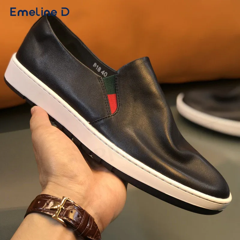 Soft Black Leather Sneakers Round Toe Slip-On Simple Solid Color Leather Casual Shoes Comfortable Personality Men's Shoes
Soft Black Leather Sneakers Round Toe Slip-On Simple Solid Color Leather Casual Shoes Comfortable Personality Men's Shoes