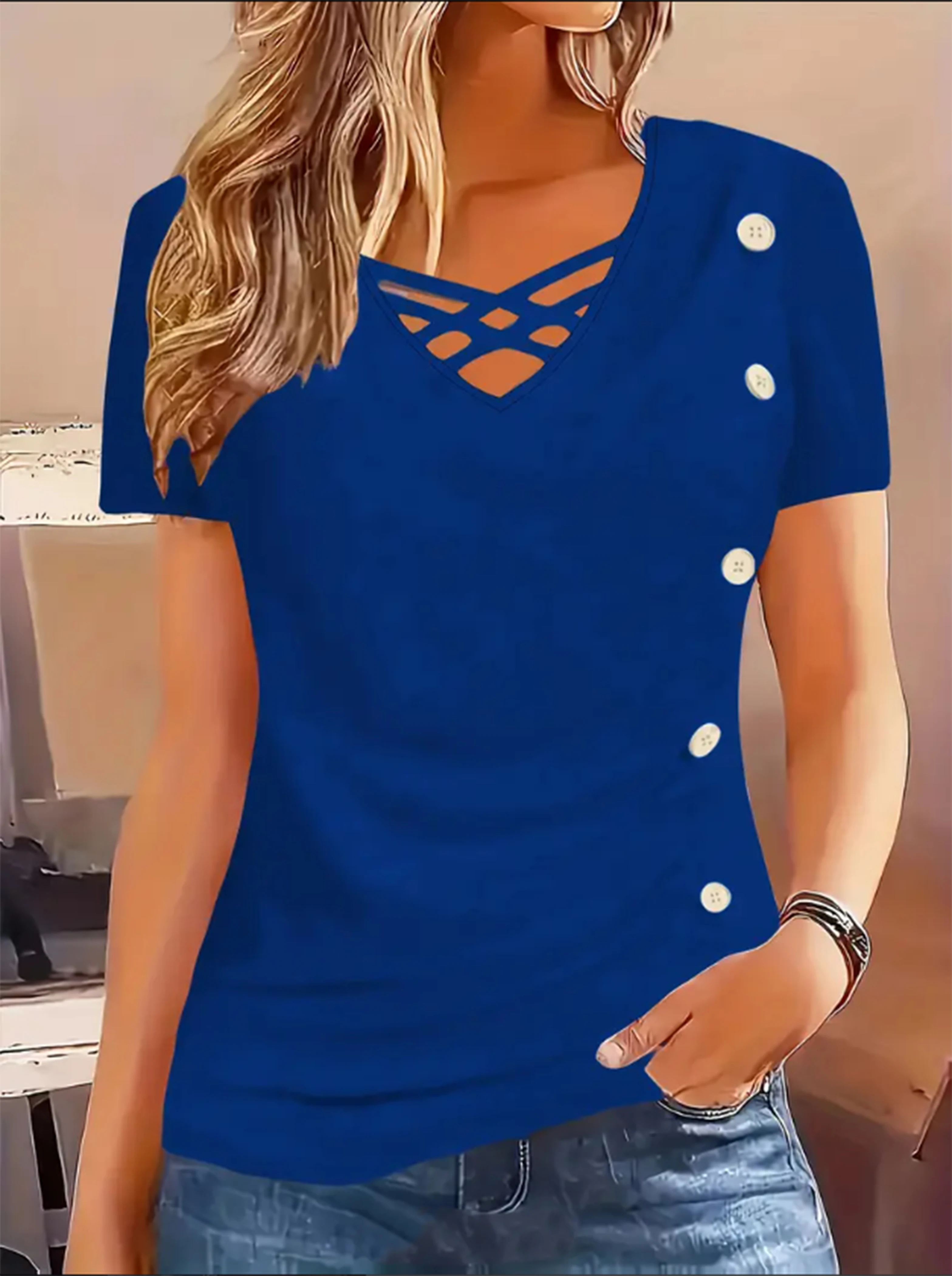 Plus Size Women's V-Neck T-Shirt with Crisscross Straps & Button Detail - Elegant Solid Color Summer Casual Top
Plus Size Women's V-Neck T-Shirt with Crisscross Straps & Button Detail - Elegant Solid Color Summer Casual Top