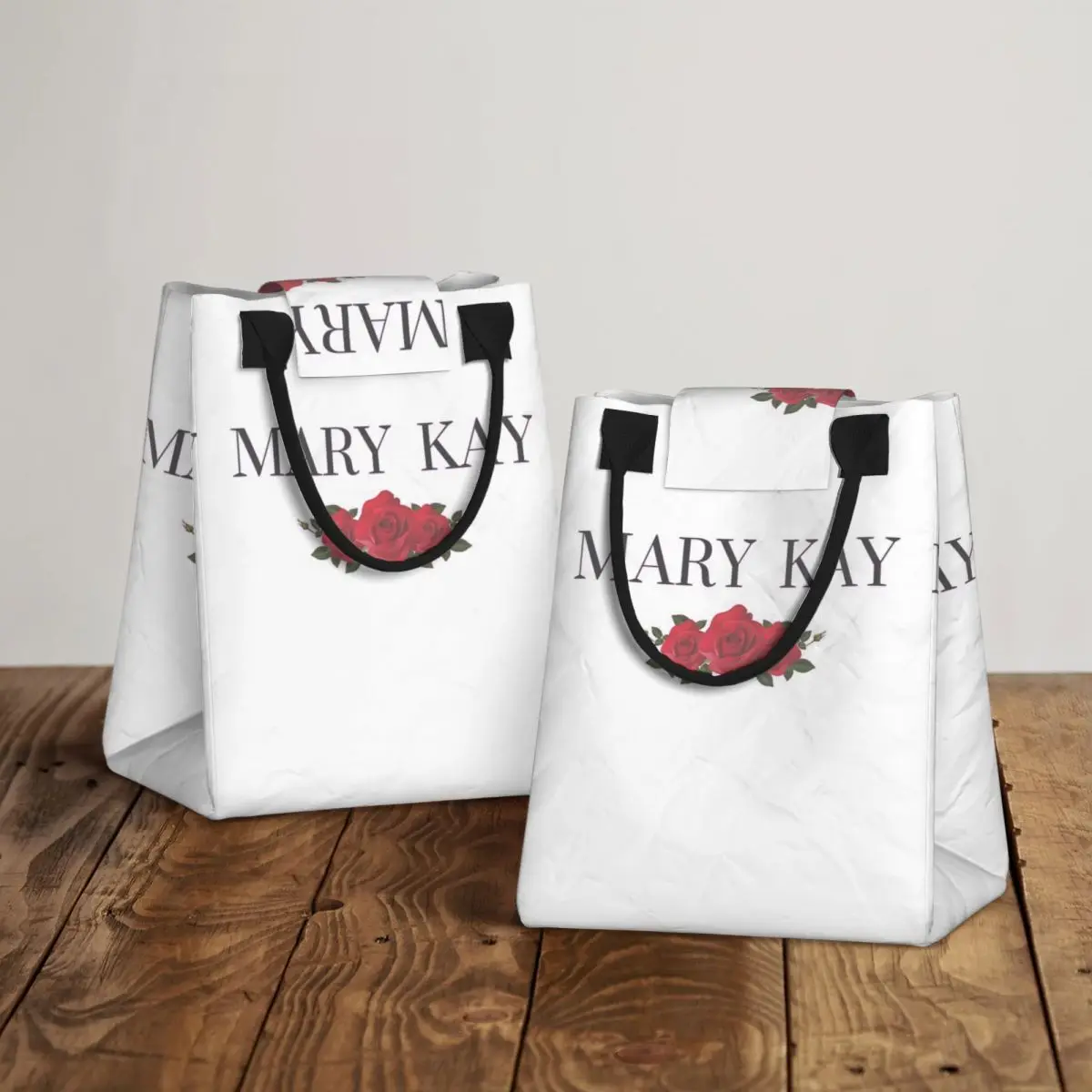 Изолированная сумка для обеда Mary Kay Roses для женщин и детей, портативные коробки для еды, термосумка для ланча
Изолированная сумка для обеда Mary Kay Roses для женщин и детей, портативные коробки для еды, термосумка для ланча